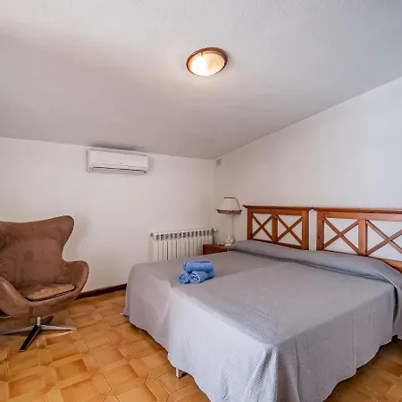 Holiday home Consuelo By Interhome *